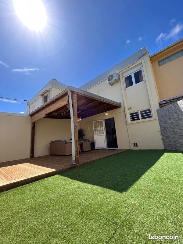 Maison 3 pièces 65 m² · à Saint-Denis · 65 m² · 1 290 €