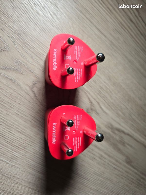 Lot de 2 Adaptateurs Secteur kwmobile – Prise Type G (UK) vers Prise Européenne (image 3)