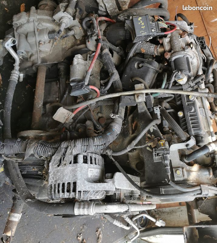Moteur Fiat Punto 1,9 L JTD 90 CV (image 2)