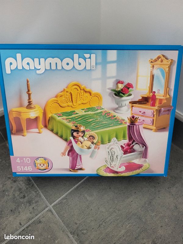 Playmobils chambre de la reine (image 1)
