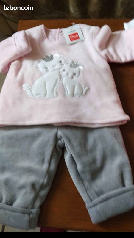 Vêtements fille 3 mois turbulette 0 à 6 mois vend le lot non dissociable (image 5)