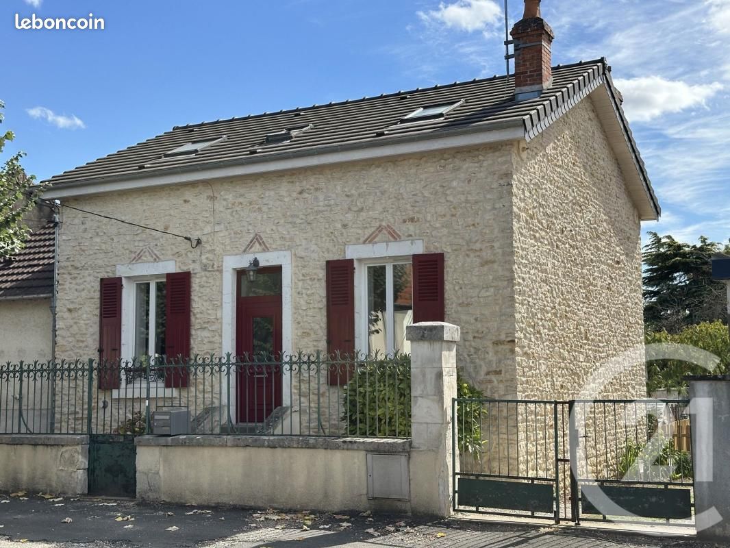 Maison 5 pièces 107 m² · à Cosne-Cours-sur-Loire · 107 m² · 169 000 €