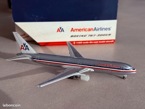 Boeing 767-300 - American Airlines New Colors Draw Decal -20-767-67