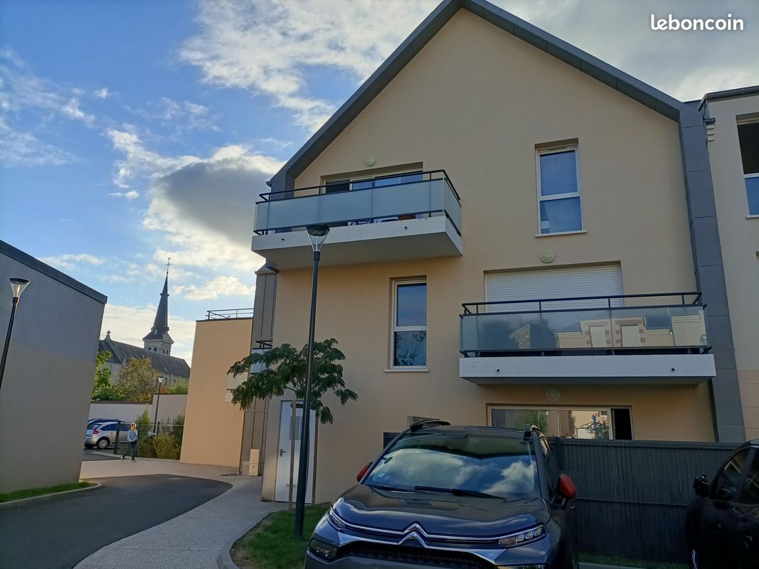 Appartement 3 pièces 70 m² · à Orléans · 70 m² · 942 €/mois