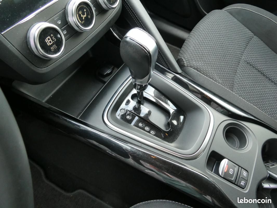Renault Kadjar BUSINESS BLUE DCI 115 cv EDC (image 6)