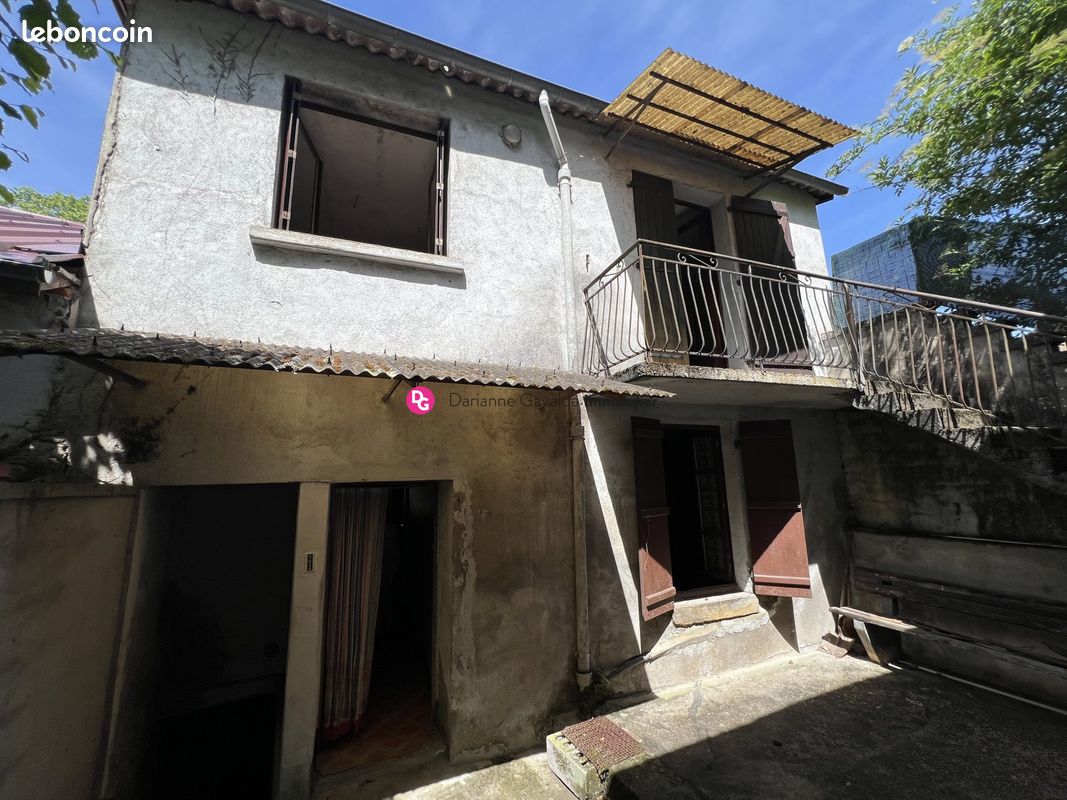 Maison 7 pièces 150 m² · à Cransac-les-Thermes · 150 m² · 28 000 €