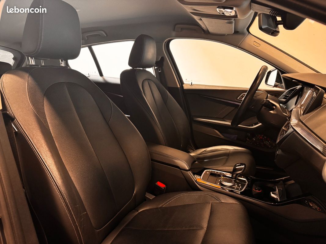 BMW SERIE 1 1.5 118 I 140 LUXURY DKG BVA / SIEGES CHAUFFANTS / APPLE CARPLAY / AFFICHAGE TÊTE HAUTe (image 6)