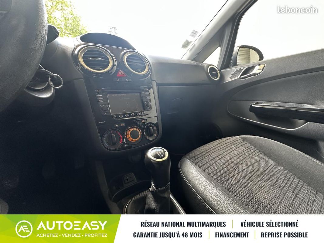 Opel Corsa V 1.2 70ch Edition 3p (image 18)