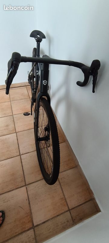 Gravel SAVA Gelaro S4/S6 cadre carbone transmission Shimano GRX 400 (image 2)