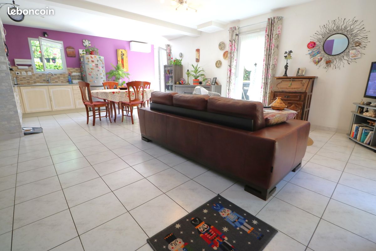 Maison 5 pièces 110 m² · à Soucieu-en-Jarrest · 110 m² · 370 000 €
