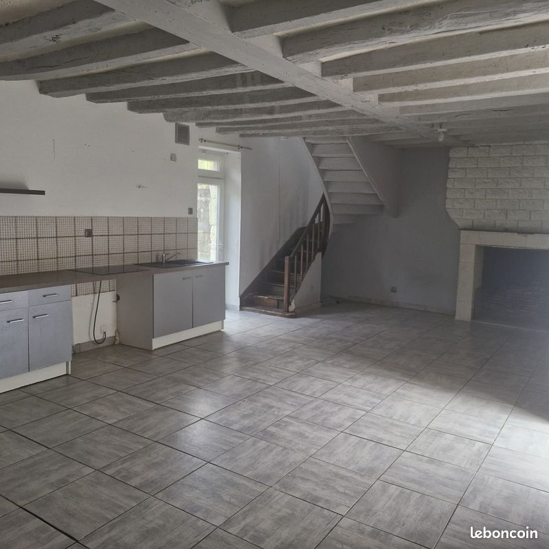 Maison 4 pièces 100 m² · à Château-la-Vallière · 100 m² · 700 €/mois