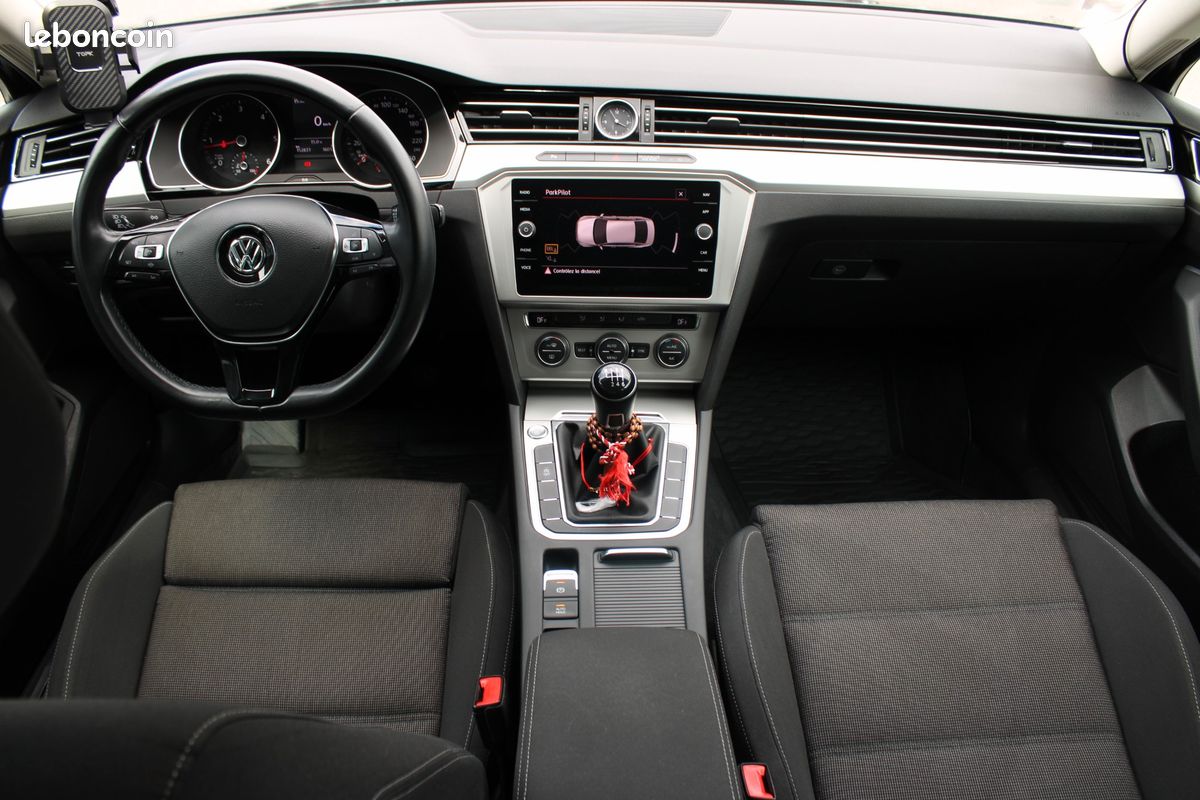 Volkswagen passat 2.0 tdi 150ch bluemotion connect - suivi complet - siège conducteur semi-électrique (image 3)