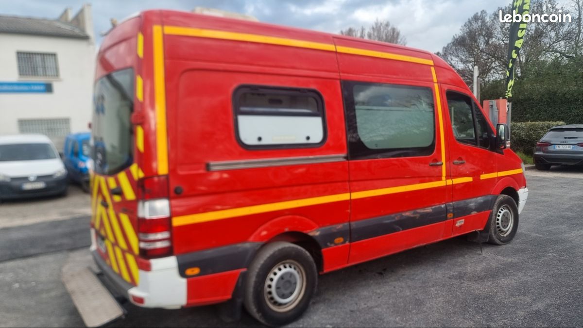 Mercedes-benz sprinter 2.2l cdi 130cv boite auto (image 3)