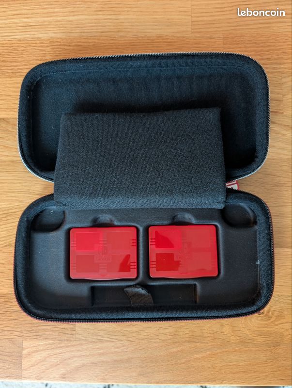 Pochette Nintendo Switch (image 2)