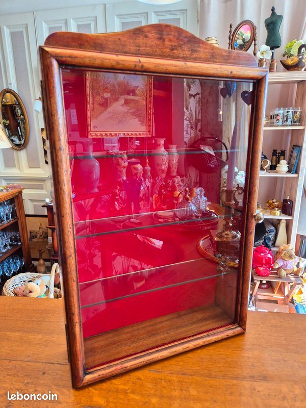 Vitrine murale vintage (image 1)