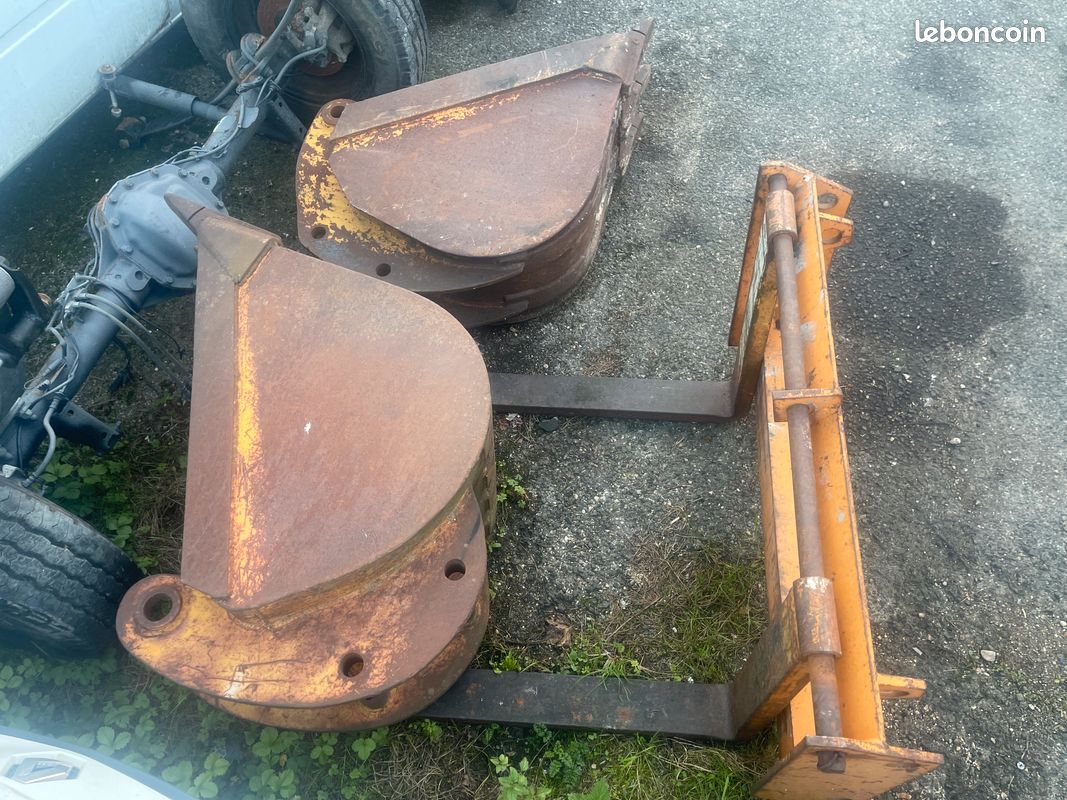 Tractopelle case ( top auto ) (image 5)