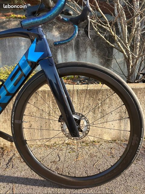 Trek Madone SL 7 - Ultegra Di2 - Roues Carbone 55mm - Taille 56 (image 2)