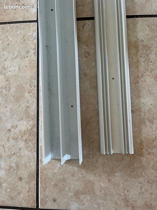 Ensemble rail de placard neuf (image 2)