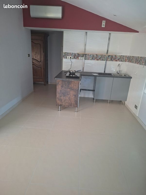 Appartement 2 pièces 47 m² · à Roquebrune-sur-Argens · 47 m² · 1 300 €/mois