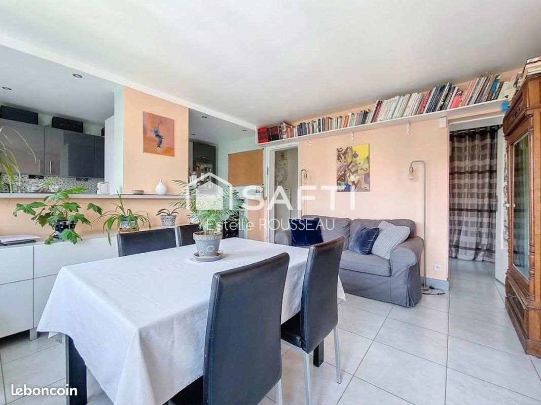 Appartement 3 pièces 57 m² · à Sucy-en-Brie · 57 m² · 195 000 €
