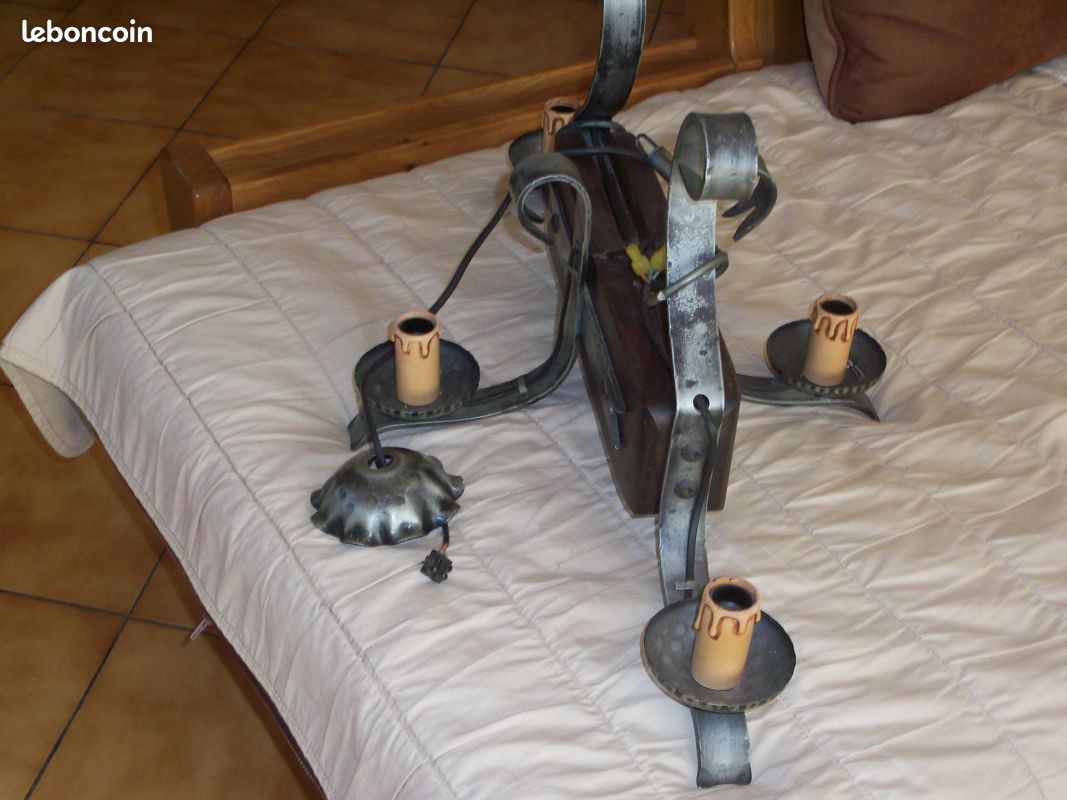 Lustre en bois (image 2)