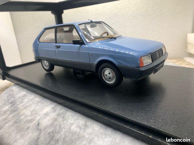 Citroën Axel 12 TRS 1990 Silver 1:18