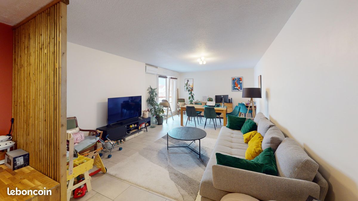 Appartement 4 pièces 97 m² · à Villeurbanne · 97 m² · 1 500 €/mois