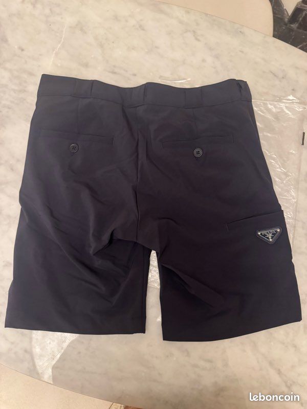 Short Prada Homme taille M (image 7)