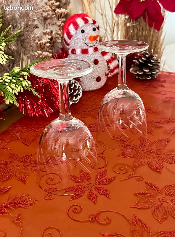 Verres à oreilles de lapin - Canada