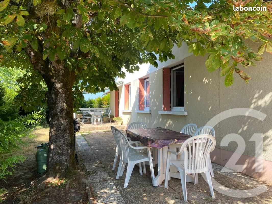 Maison 4 pièces 79 m² · à Saint-André-le-Gaz · 79 m² · 198 000 €