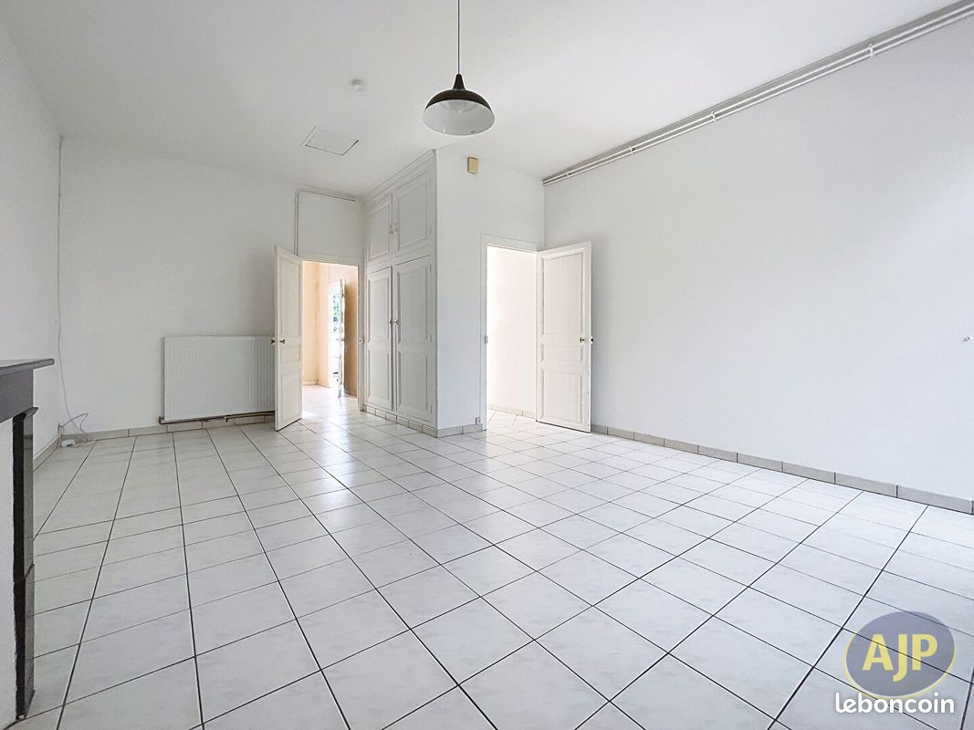 Maison 2 pièces 64 m² · à Saintes · 64 m² · 138 500 €