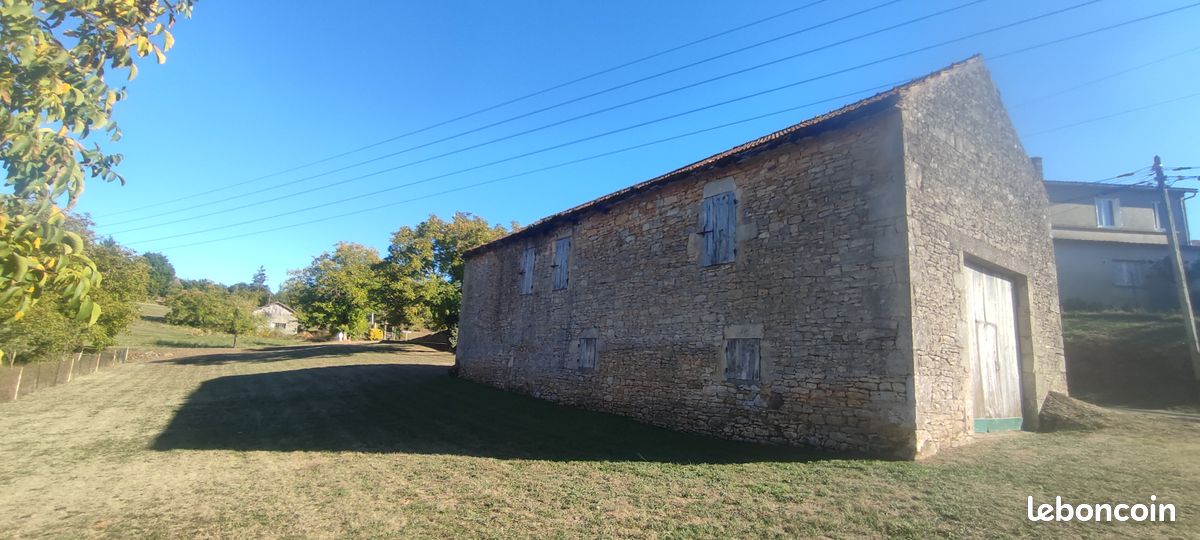 Local commercial 1 pièce 1 m² · à Montayral · 1 m² · 55 000 €