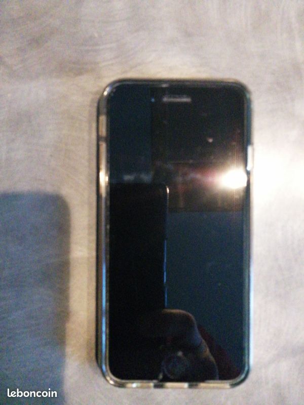 Iphone SE 2020 (image 2)