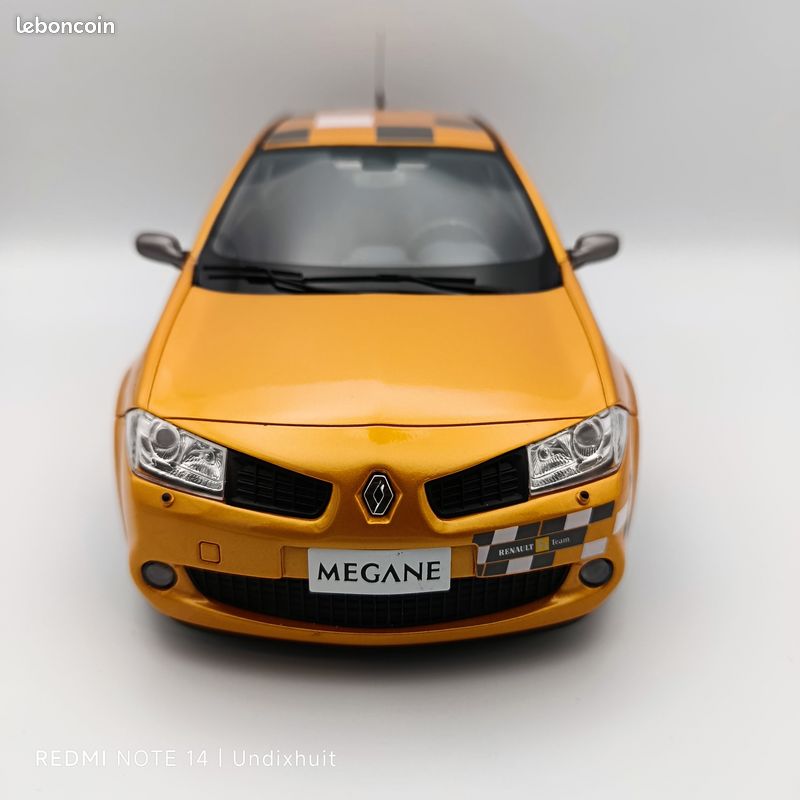 Renault Megane 2 Ph.2 Renault F1 Team Edition - Ottomobile - Collection