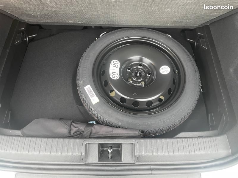Renault Captur 1.6 E-Tech full hybrid 145ch Evolution (image 13)