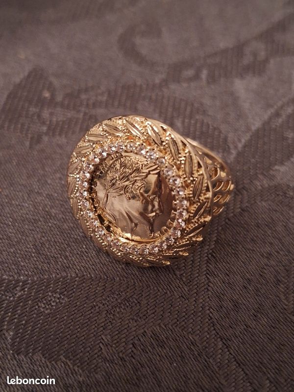 Bague Louis d,or Montres Bijoux