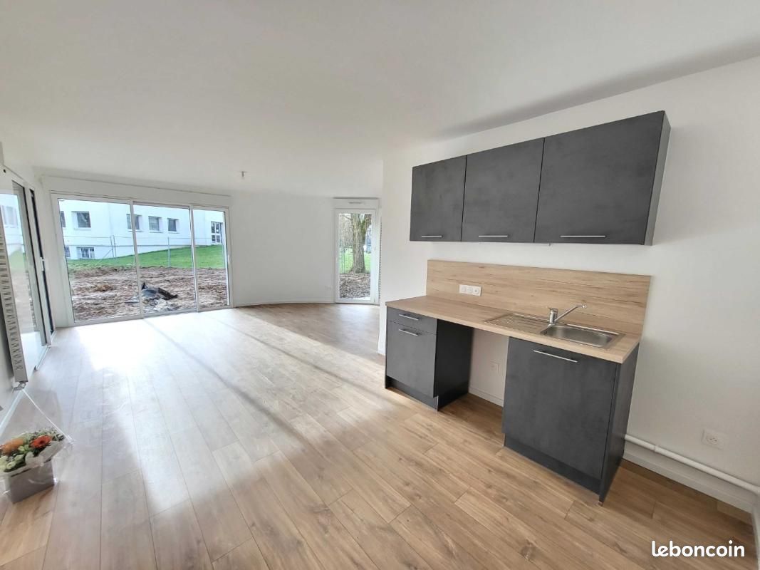 Appartement 3 pièces 69 m² · à Bihorel · 69 m² · 889 €/mois