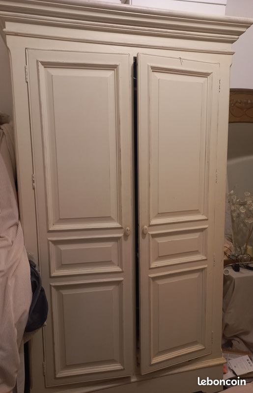 Armoire blanche (image 1)