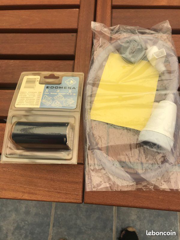 Cassette anti calcaire DOMENA et accessoire pour rincer la cuve (image 1)