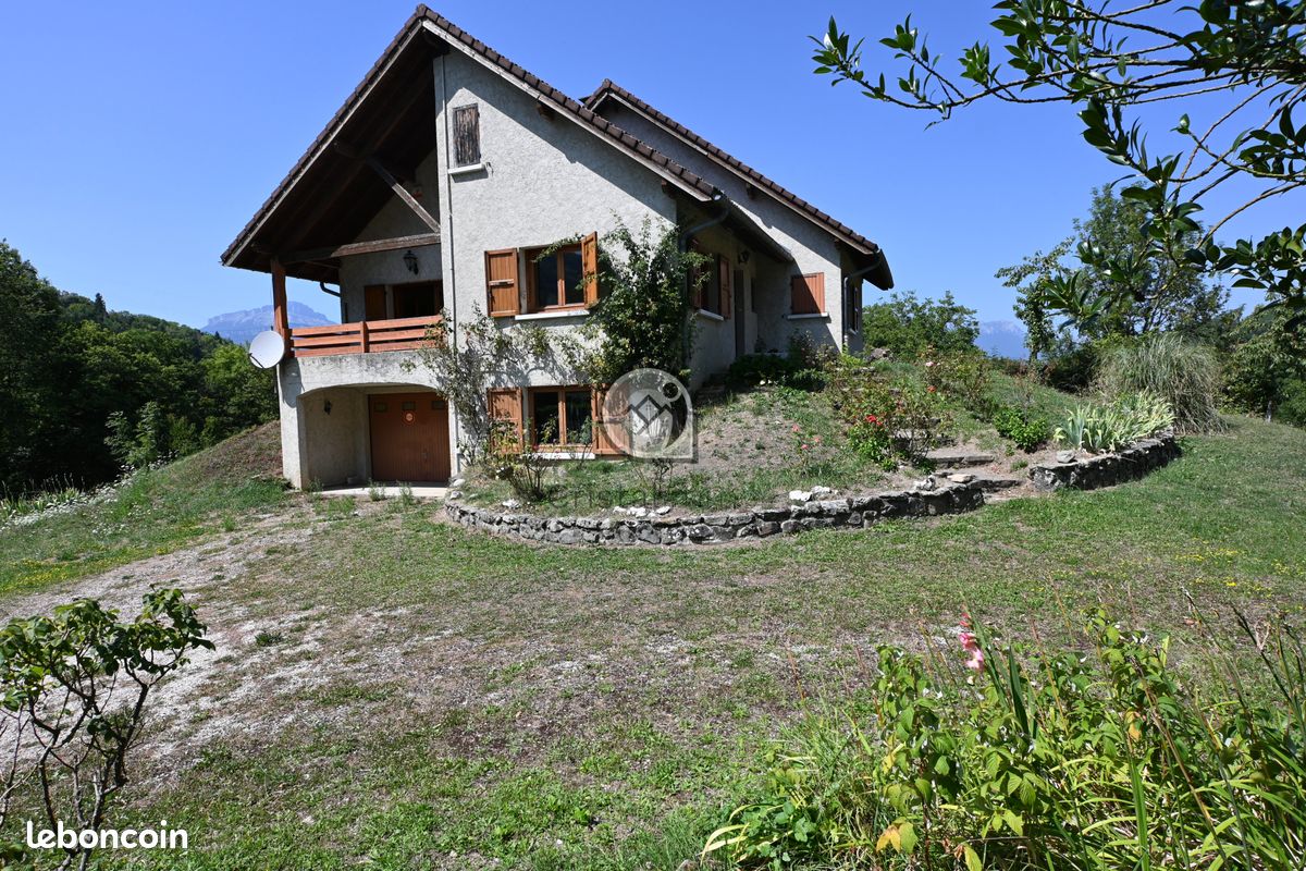 Maison 3 pièces 100 m² · à La Combe-de-Lancey · 100 m² · 450 000 €