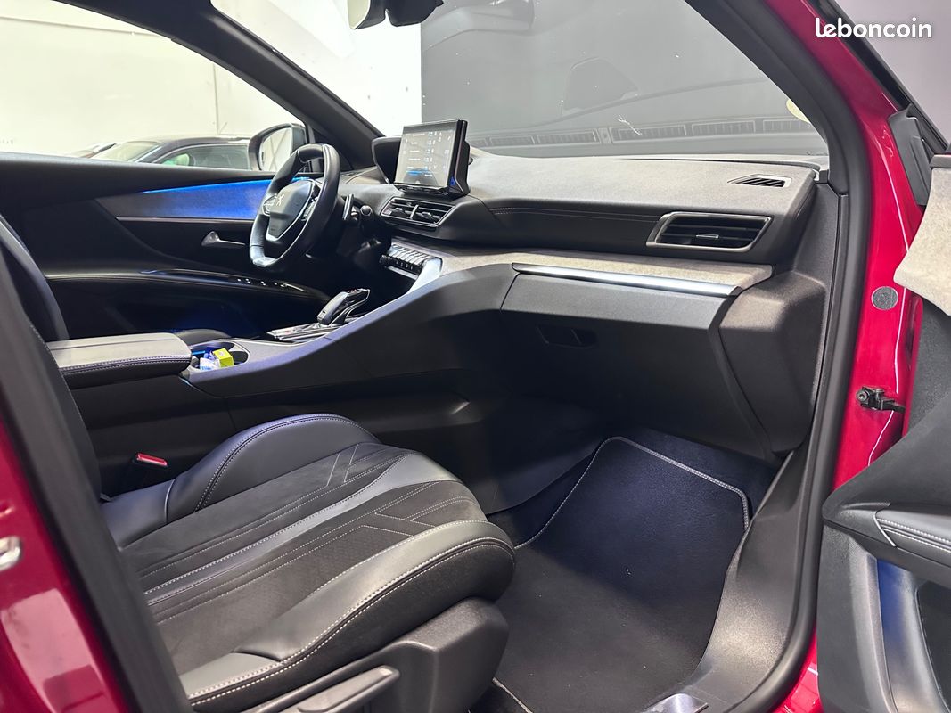 PEUGEOT 5008 1.5 BLUEHDI 130ch GT PACK EAT BVA (image 29)