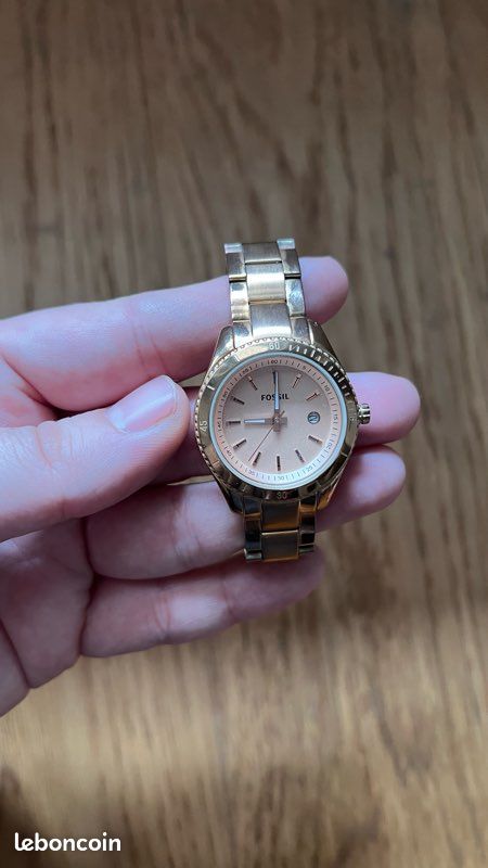 Montre FOSSIL rose gold (image 2)