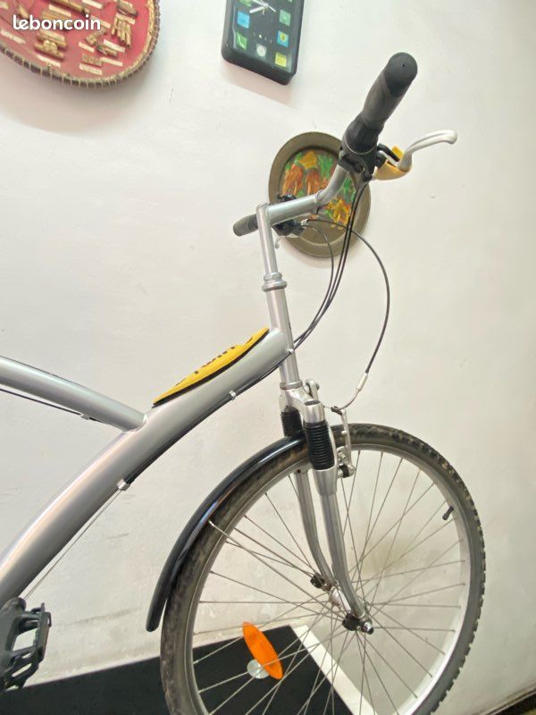 Vélo Vtc b'twin 28 Pouces Vélos