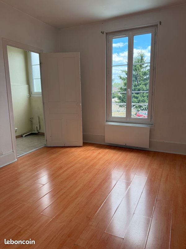Appartement 3 pièces 54 m² · à Troyes · 54 m² · 590 €