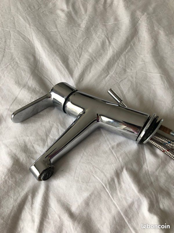 Robinet mitigeur inox comme neuf (image 2)