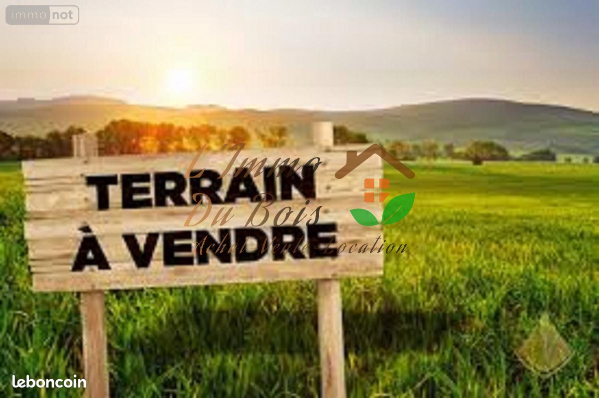 Terrain 1467 m² · à Sablons · 1 467 m² · 87 000 €