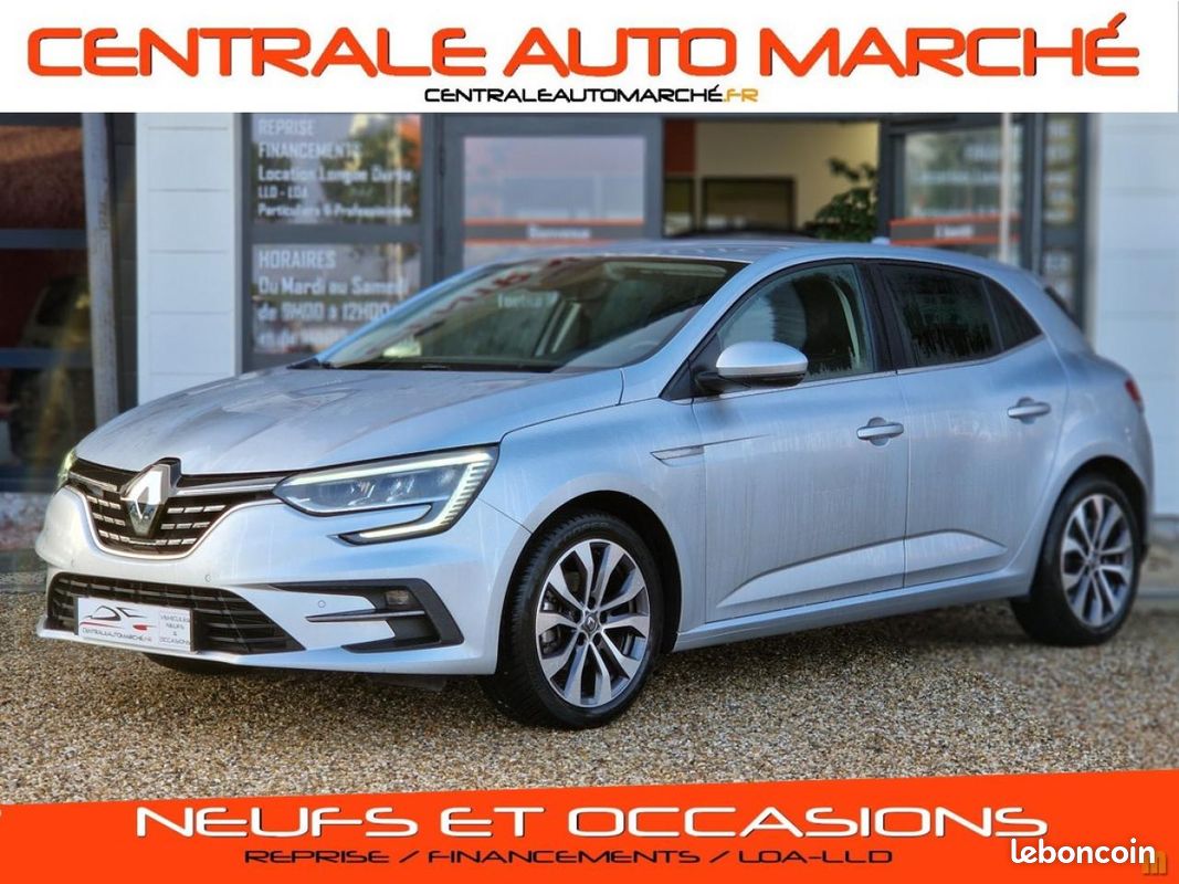 RENAULT MEGANE Mégane 1.5 Blue dCi - 115 2023 IV BERLINE Evolution PHASE 2 (image 1)