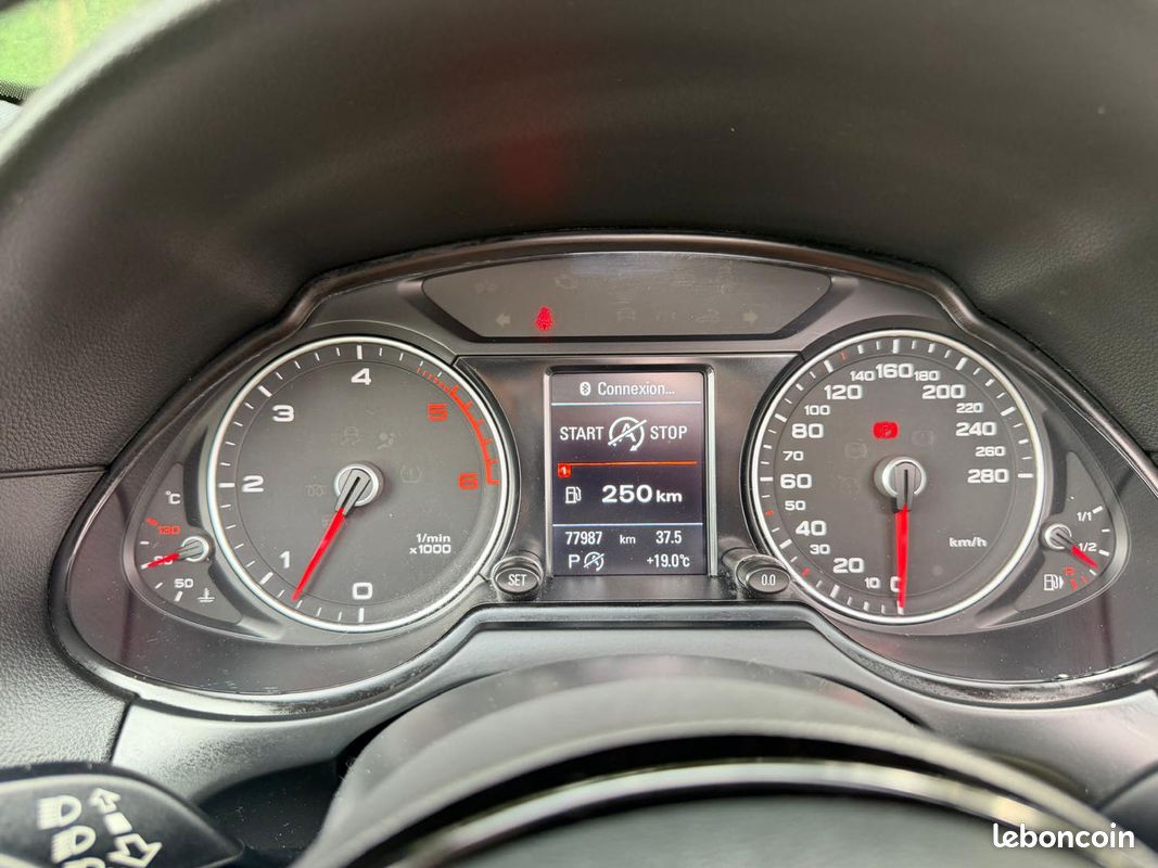 Audi q5 3.0 tdi v6 258ch clean diesel quattro avus s tronic 7 2015 (image 19)
