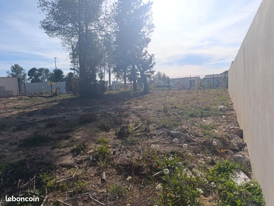 Terrain 379 m² Saint Clement De Riviere · à Saint-Clément-de-Rivière · 195 000 €