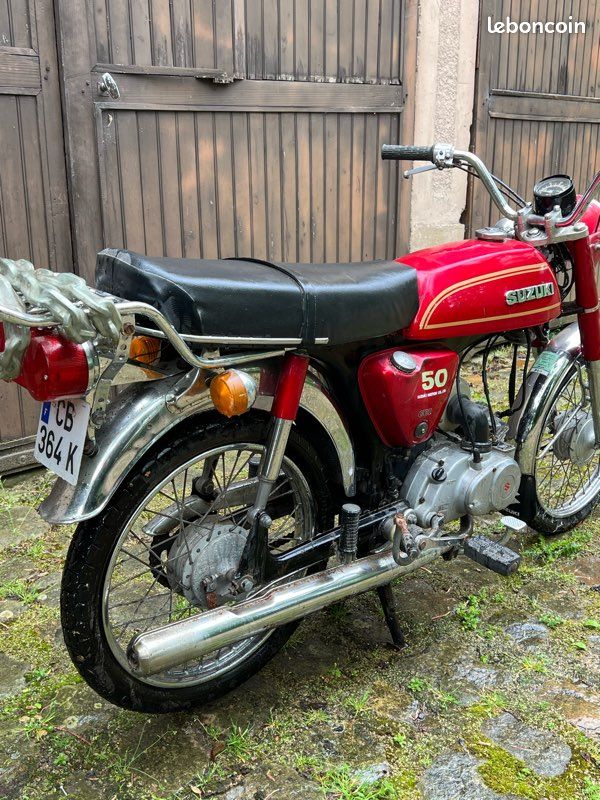 Suzuki ap50 Motos